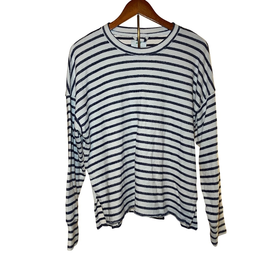 Aerie Blue Striped Long Sleeve Top Raw Edge Hem Casual Pullover Women's Medium